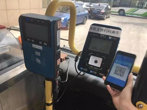 市区公交推行手机扫码乘车